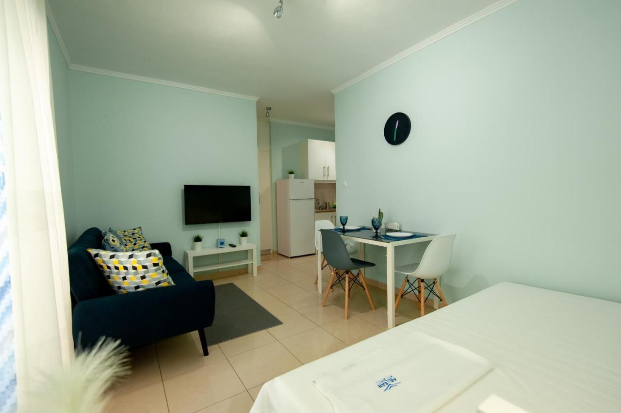 Aegean Studio By The Sea II Apartment Peraia  Ngoại thất bức ảnh